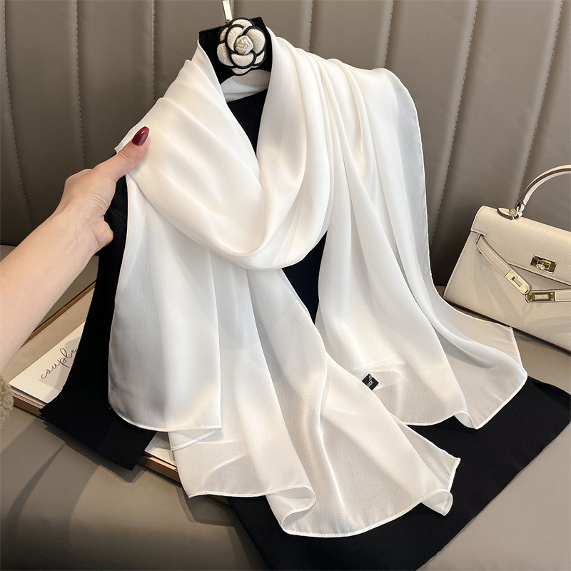 Silk Scarf Square - 2024 merek mewah musim semi besar
