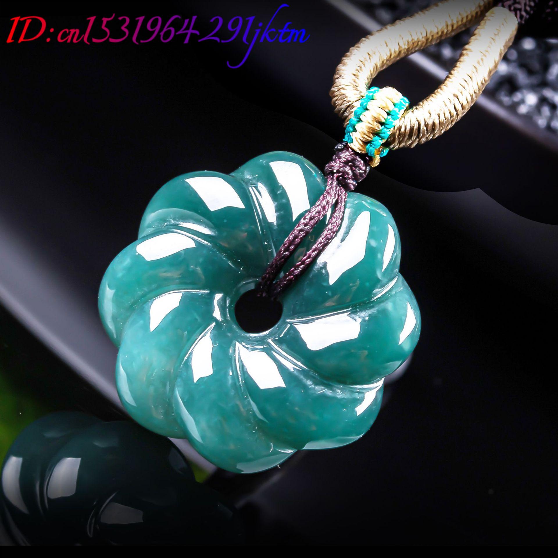 Kalung Liontin Bunga Giok Burm - Woman Accessory ulasan dan harga