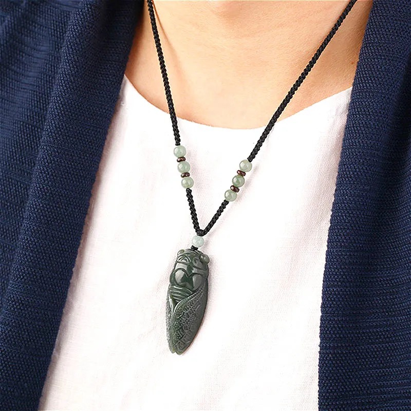Alami Hetian Giok Cicada Liont - Woman Accessory ulasan dan harga