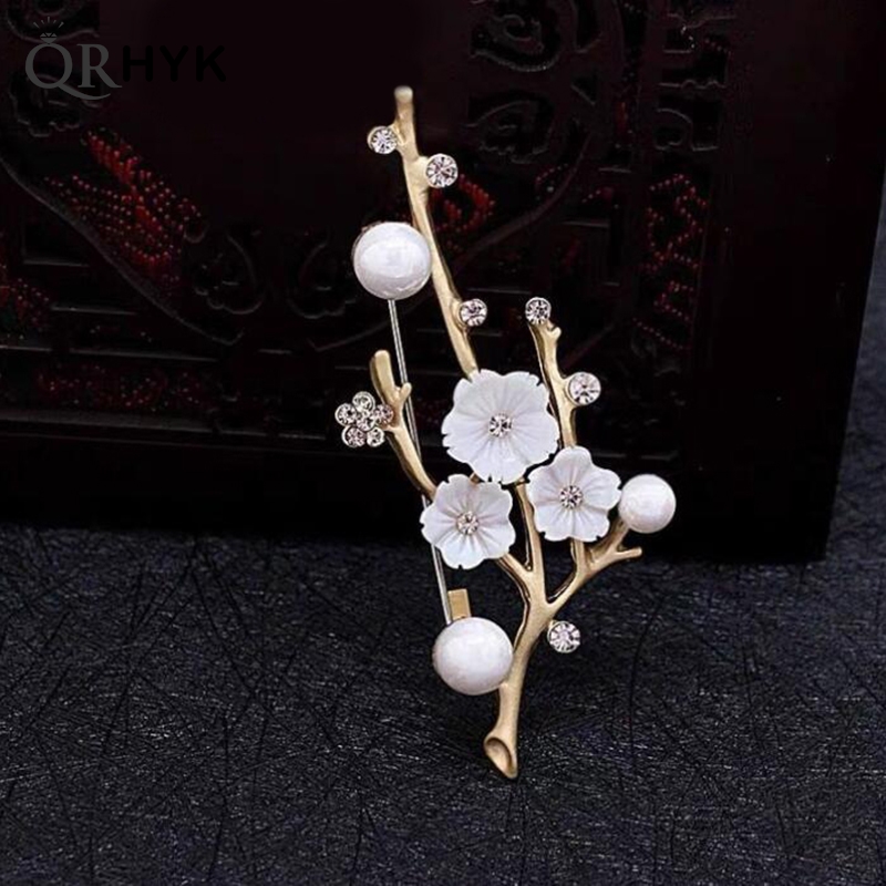 Bros bunga Plum buatan tangan  - Women Accessories Bouquet ulasan dan harga